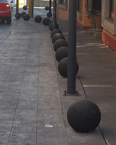 Bolardo Esferico R20