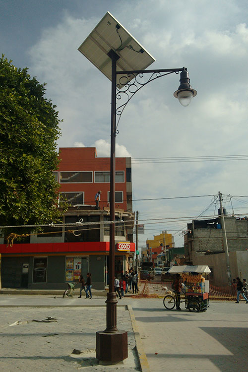 Poste 15J23, 1 luz.
