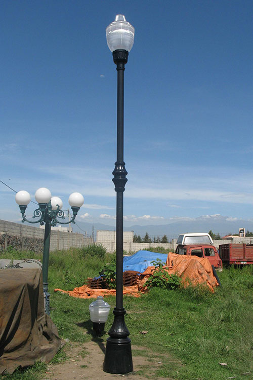 Poste Flama 1 luz.